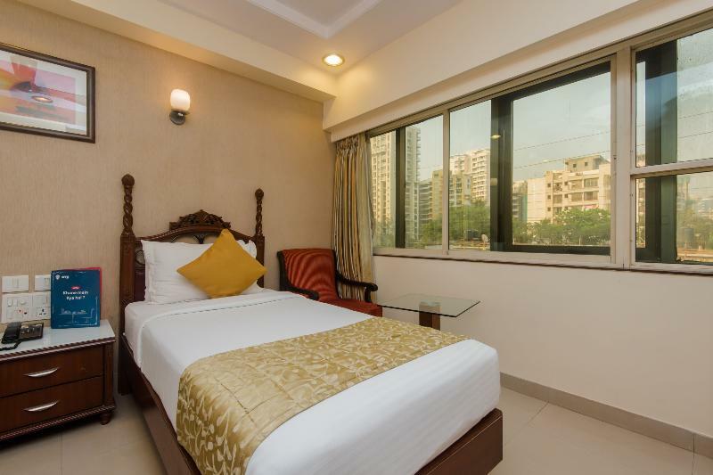 Oyo 10007 Hotel Grace Residency Мумбаи Экстерьер фото