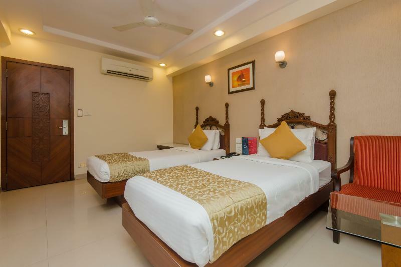 Oyo 10007 Hotel Grace Residency Мумбаи Экстерьер фото
